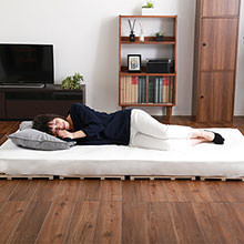 布団を湿気から守る 天然桐材四つ折りすのこベッド (シングル)