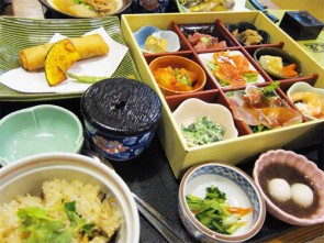 活気と若さを象徴する「青」をアドバイス03