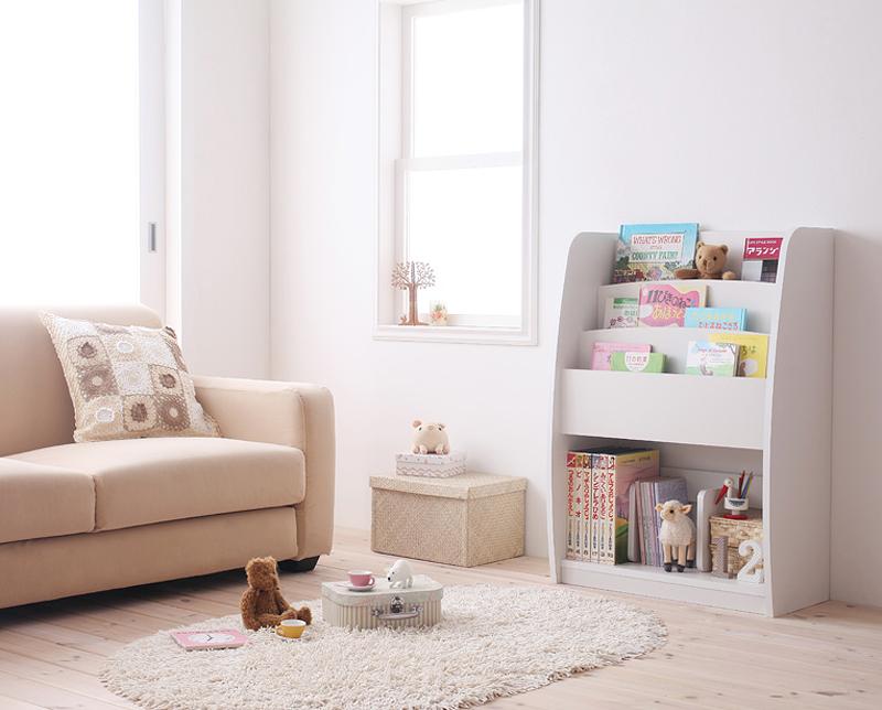 絵本を広げてゆったりとした時間を 絵本棚のあるお洒落な部屋10選 Covearth Magazine