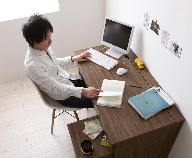 書斎におすすめの机9選】自分に合う机を選ぶポイントも紹介 | COVEARTH