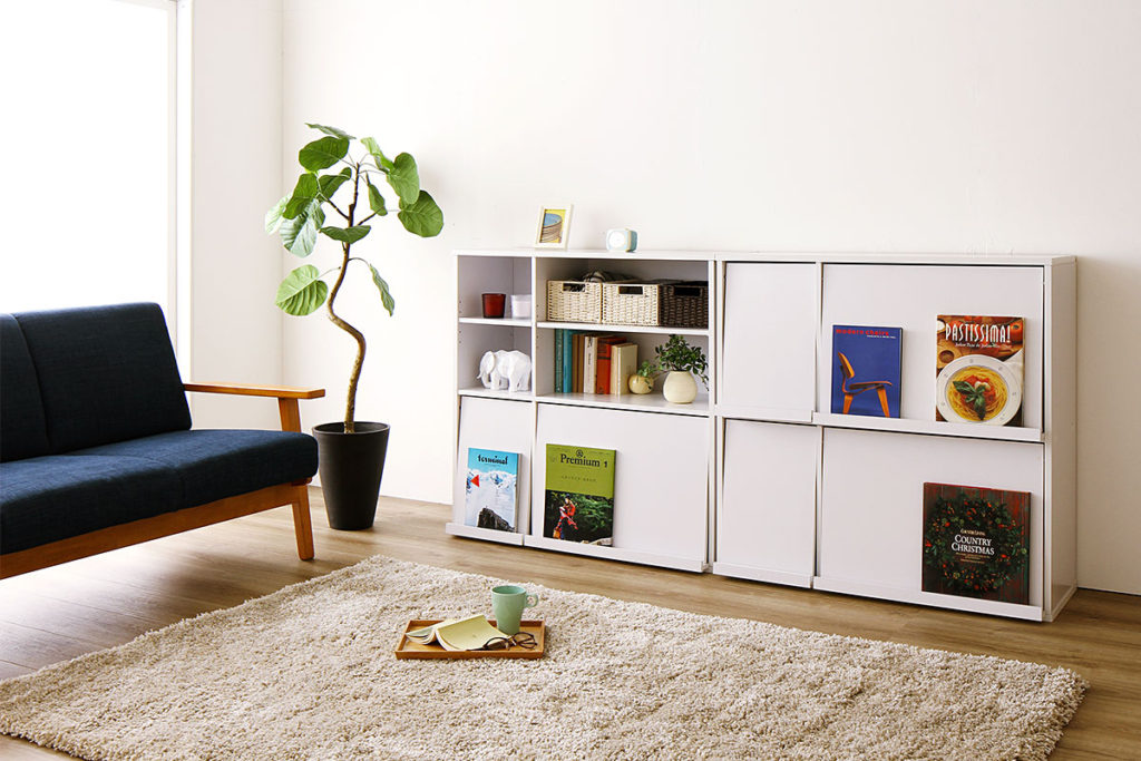 リビングに本棚を置く魅力とは おすすめの本棚もご紹介します Covearth Magazine