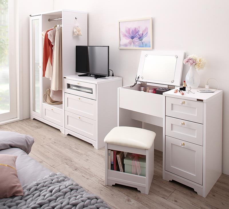ドレッサーを使ったリビング収納 素敵な部屋にランクアップ Covearth Magazine