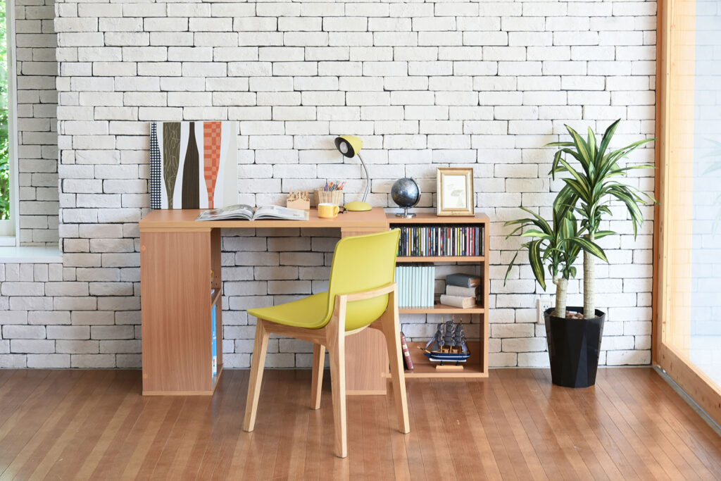 デスクとシェルフのいいとこどり♪おすすめ収納家具コーディネート | COVEARTH MAGAZINE