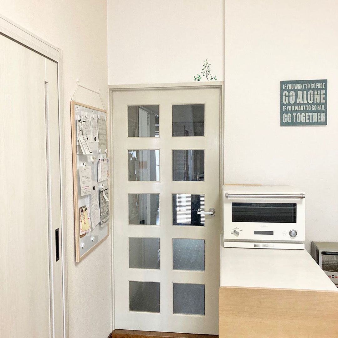 子供のプリントはこう管理する お便りボードのおしゃれな見せ方実例 Covearth Magazine