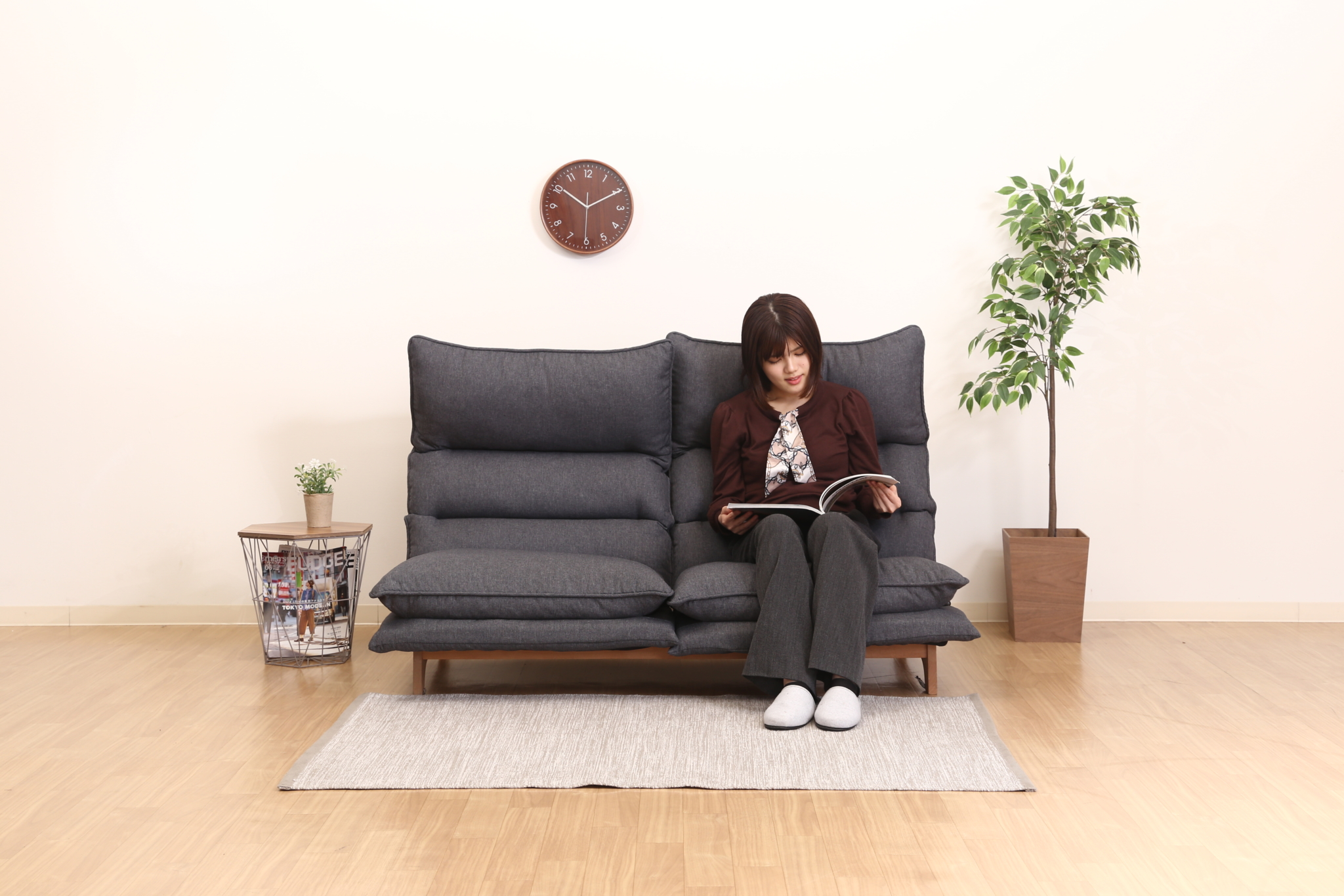 狭いリビングにソファ代わりに置きたいおすすめの家具5選! | COVEARTH MAGAZINE