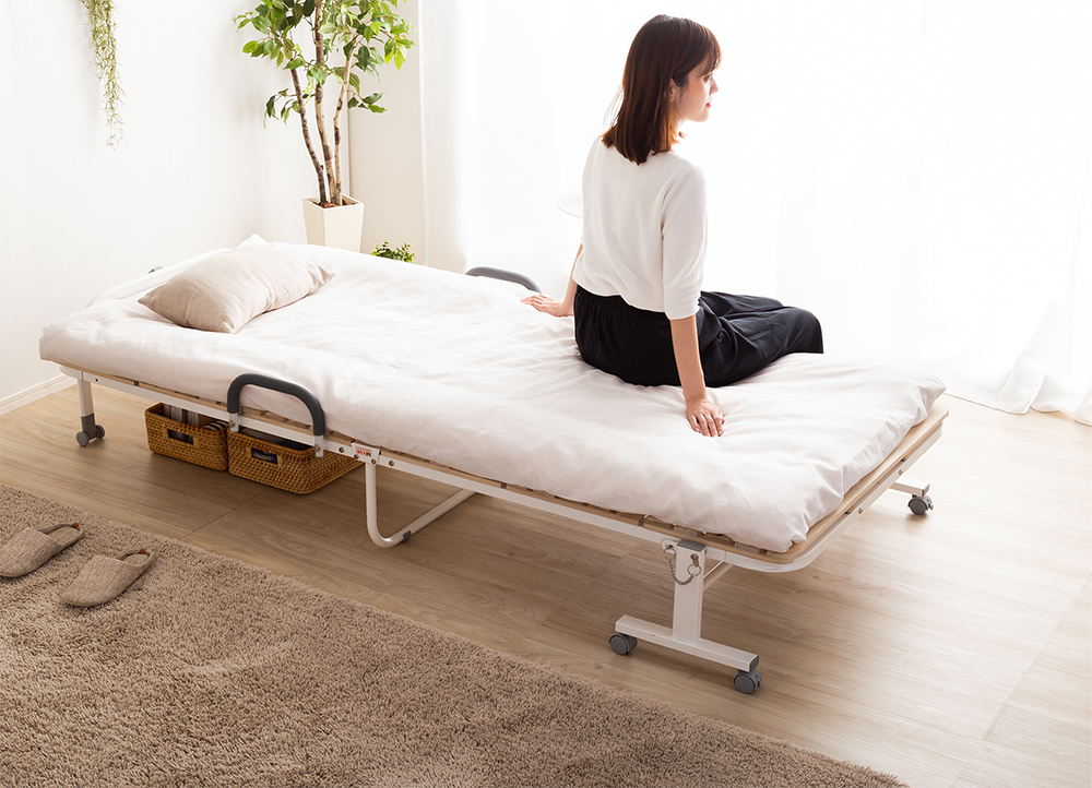 狭い部屋も広くなる！折りたたみベッド！ 狭い部屋が広々使える♪コンパクトになる折りたたみベッド特集
