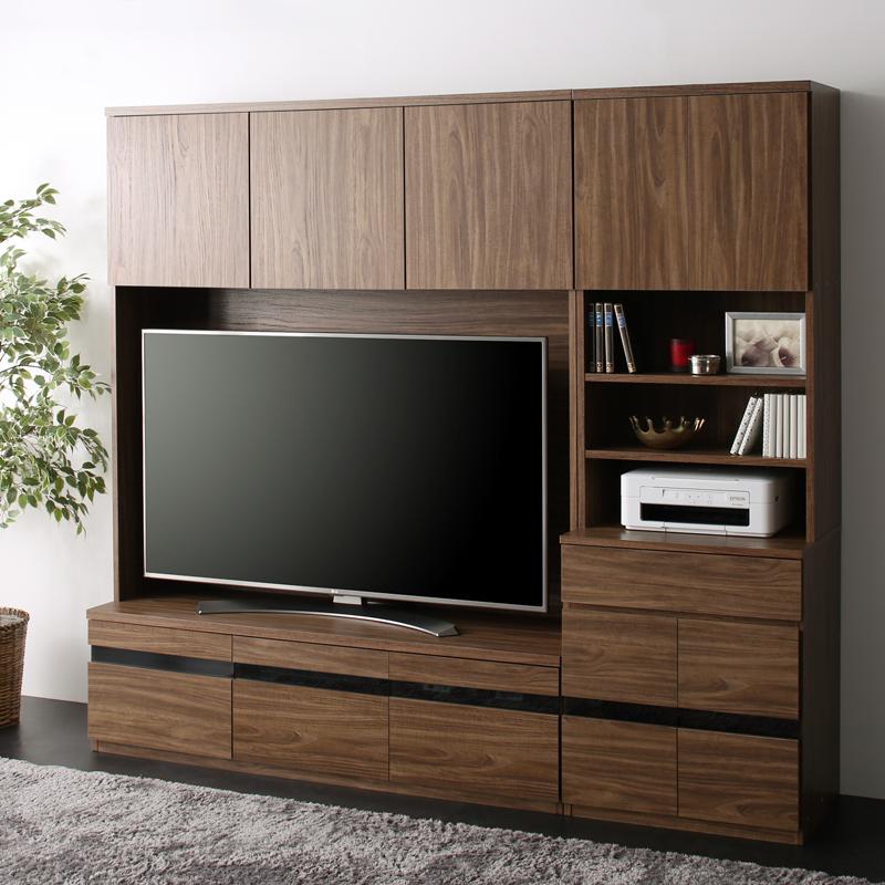 収納棚の多いテレビ台おすすめ選！壁面収納を有効活用しよう