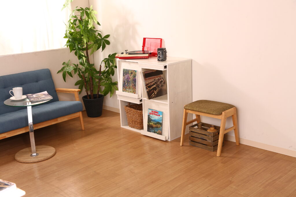 落ち着くリビングづくりは色づかいとナチュラルさがカギ Covearth Magazine 落ち着くリビングづくりは色づかいとナチュラルさがカギ Covearth Magazine