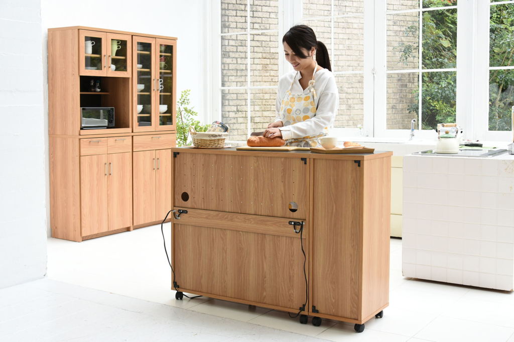 カウンターテーブル 総天然木 重量があるので引き取りか都内近郊にお