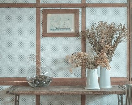 おしゃれな飾り棚でリビングに華やぎを♡コンソールテーブルをご