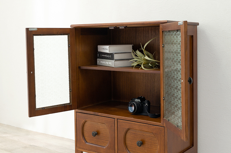 木製ガラス扉収納棚 木製ガラス扉収納棚 花柄 高さ90cm 棚 扉付き