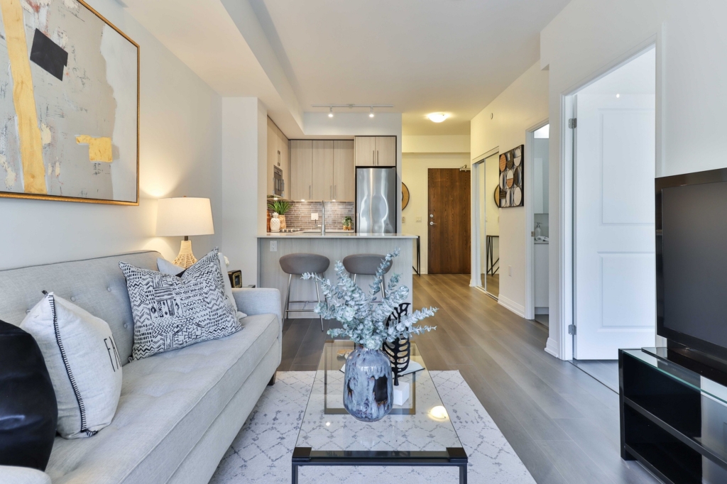 LDK8〜10畳にぴったりのリビングダイニング兼用ソファーとテーブルのセット LDK8〜10畳にぴったりのリビングダイニング兼用ソファーとテーブルのセット