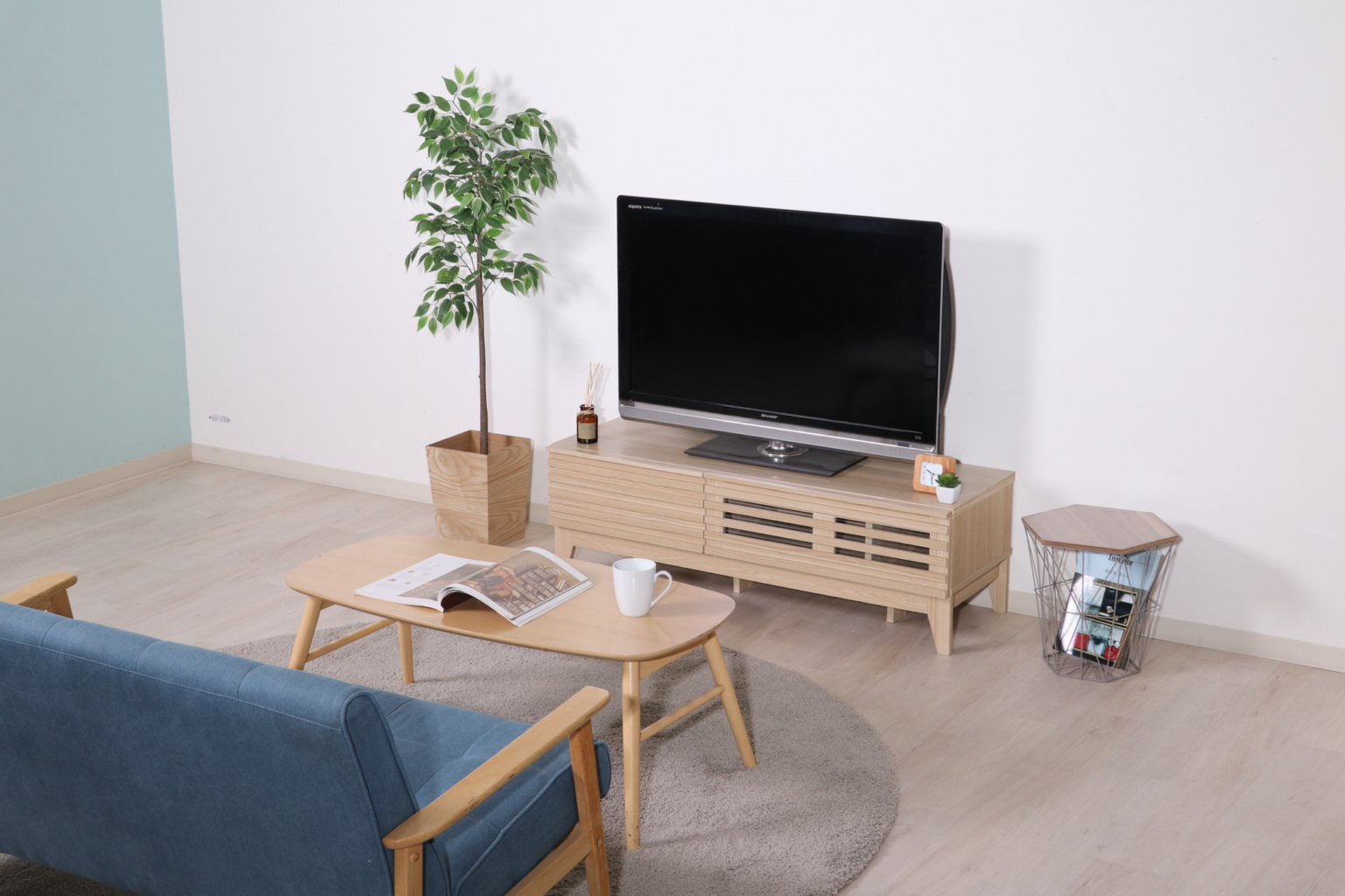 【風水でリビングの運気を上げよう】レイアウトなどを解説! | COVEARTH MAGAZINE