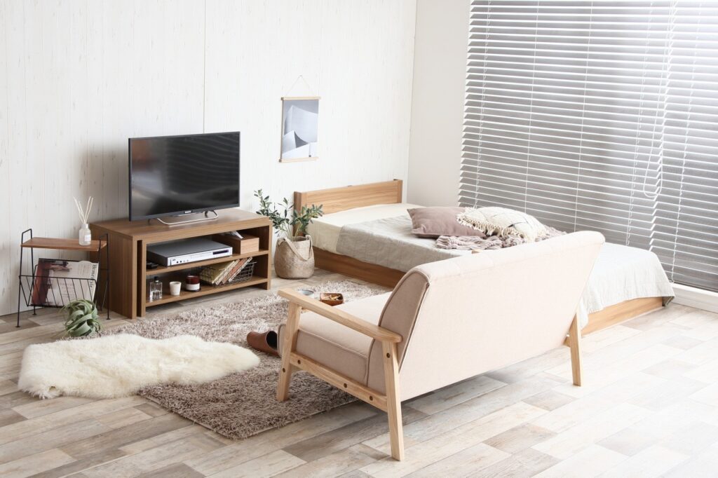 自由なレイアウトを楽しめる伸縮テレビ台の魅力＆おすすめ商品