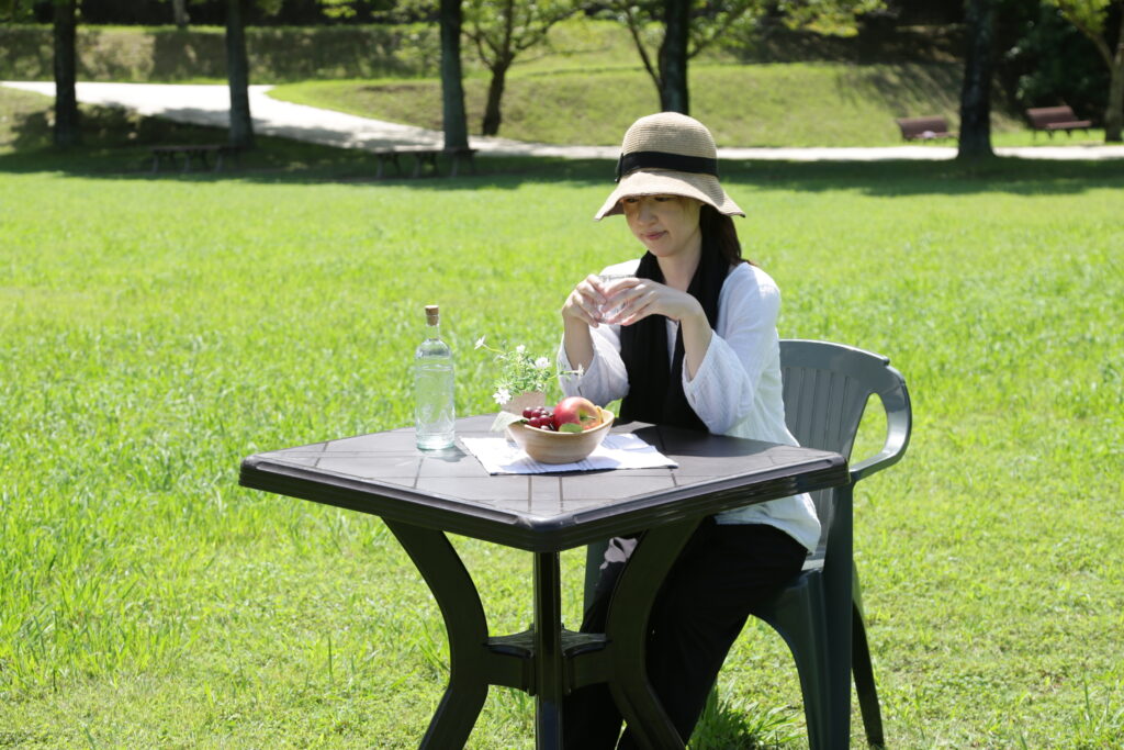 ベランダテーブルを用意しよう】選び方・種類について解説