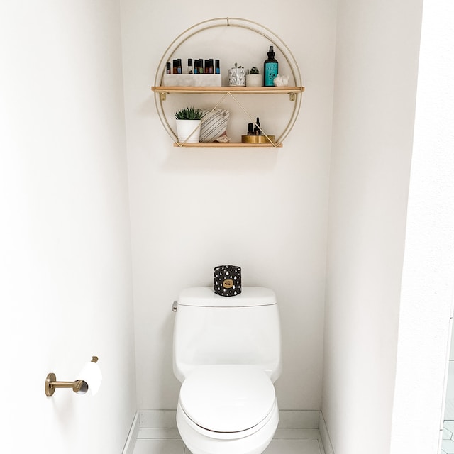 Amazon｜トイレ上ラック 3段 トイレ上収納棚 トイレ上調節可能