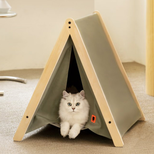 ペットにもリラックスできる居場所を ペット用テント型ハンモック