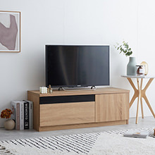 リアルな質感を追求した木目デザイン ブラックパネル付きテレビ台 幅100cm