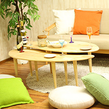 大小2つのテーブルを自由自在にアレンジ可能な北欧風 センター
