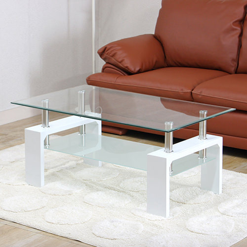 透き通ったガラス天板が広々とした空間を演出 センターテーブルの詳細