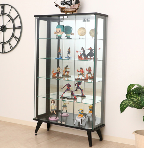 アイテムの魅力を引き立てるシンプルなデザイン ガラスディスプレイ