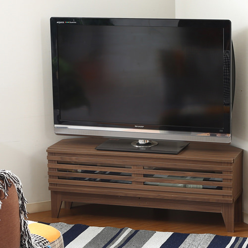 お部屋の角空間を活用できる、シンプルな家具 コーナーTV台