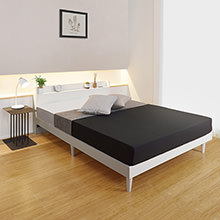 上質な空間を演出する高品質が特徴 棚付すのこベッド ホワイト (クイーン)