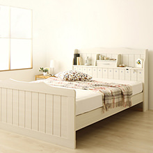 可愛くお部屋を飾れる 日本製 カントリー調 姫系ベッド (ダブル)