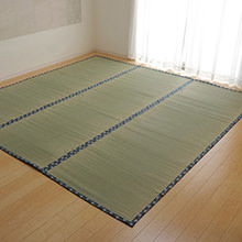 敷くだけで和室をリフレッシュ 純国産い草上敷きカーペット 三六間タイプ