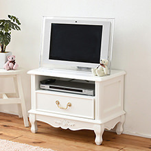 心がはずむ憧れの空間を作り出す プリンセステイスト テレビ台幅60cm