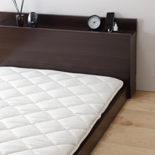 安心の日本製でベッドを快適に 国産3層敷布団 (セミダブル)