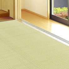 [348×352] アウトドアにも便利な 洗えるい草風カーペット 江戸間8帖