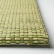 [82×82] 天然い草使用 すき間のできにくい置き畳 グリーン