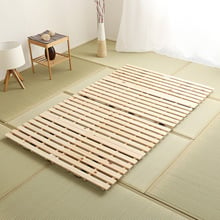 年中快適に過ごすことができる 檜仕様二つ折り式すのこベッド (セミダブル)