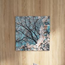 季節感あふれる一枚で、心安らぐ空間に 花のアートパネル
