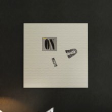 季節を問わず飾れるスタイリッシュアイテム 音楽のインテリアパネル