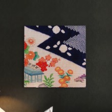 洋室にも馴染みやすい和柄のデザイン 伝統和柄の壁掛けインテリア
