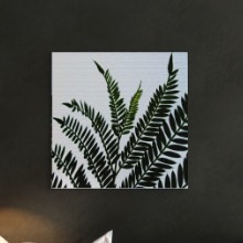 生命力を感じるボタニカルモチーフ 植物のインテリアパネル