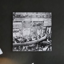英国風のおしゃれなお部屋に早変わり モノクロ写真のアートパネル