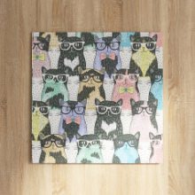 遊び心いっぱいのアートで気軽にイメージチェンジ 猫の壁掛けファブリックパネル