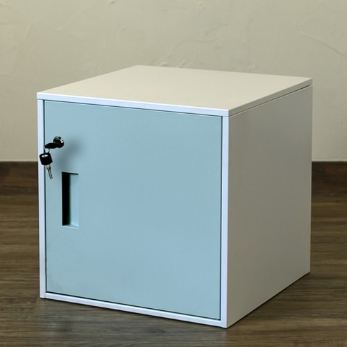 貴重品や小物の保管に大活躍 キューブBOX鍵付ロッカー