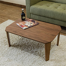 二人掛けソファと相性ぴったりなサイズ感 折畳みテーブル