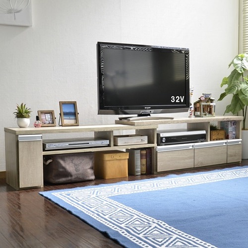 お部屋に合わせて自分スタイルのアレンジを楽しむ 伸縮テレビ台