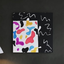 モノトーンとカラフルなデザインが融合した 幾何学模様のアートパネル