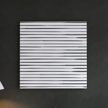 ブラックの細いラインがお部屋を引き締める 幾何学模様のファブリックパネル