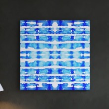 爽やかブルーで明るい雰囲気の 幾何学模様のアートパネル