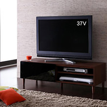 �A���e�B�[�N����TV�{�[�h