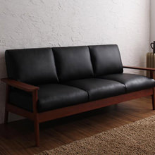 タモ材のブラウンフレームが高級感を漂わせる 天然木デザインソファ 3人掛け