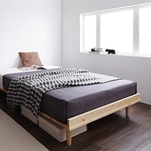 素材の香りと寝心地を追求 北欧デザイン天然木すのこベッド (セミダブルフレーム)