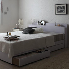 ホワイトカラーのスッキリスタイル 棚・コンセント付き収納ベッド (シングル)